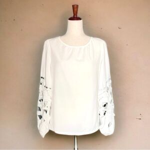 NWT Joie Top Long Sleeve Broderie Lace Blouse Ivory Crepe Women’s Size Small NEW